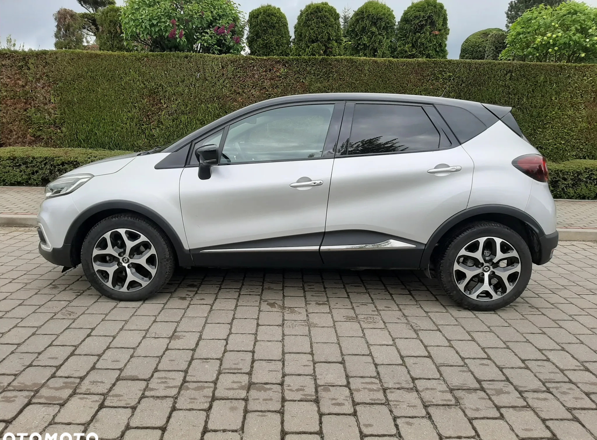 Renault Captur cena 54900 przebieg: 56959, rok produkcji 2019 z Łaziska Górne małe 254